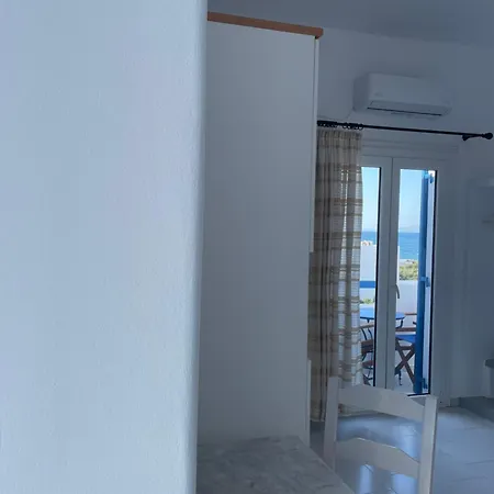 斯塔夫罗斯船长旅馆