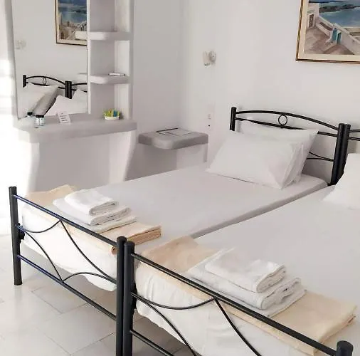 Captain Stavros Milos Апартаменты Поллония