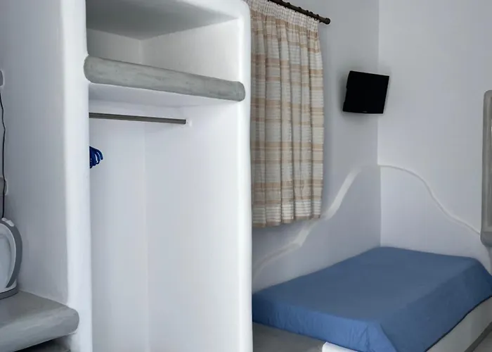 Captain Stavros Milos Апартаменты Поллония