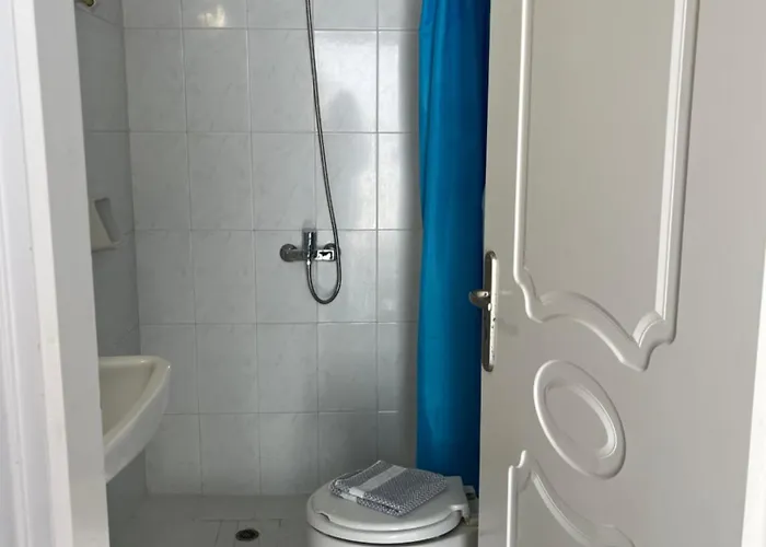 Captain Stavros Milos Апартаменты Поллония