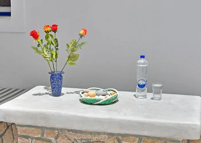 Captain Stavros Milos * Поллония