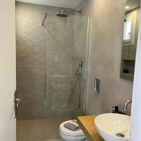 Apartment Captain Stavros Milos Pollonia