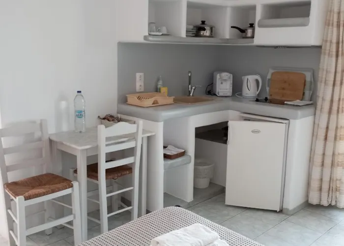 Apartment Captain Stavros Milos Pollonia