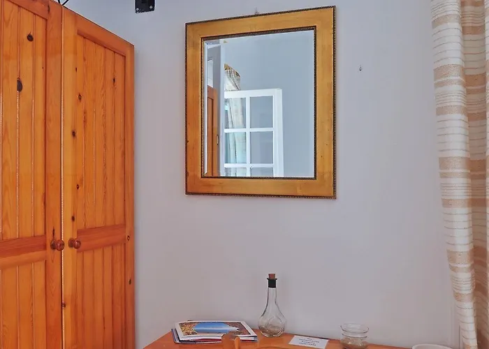 Apartment Captain Stavros Milos Pollonia