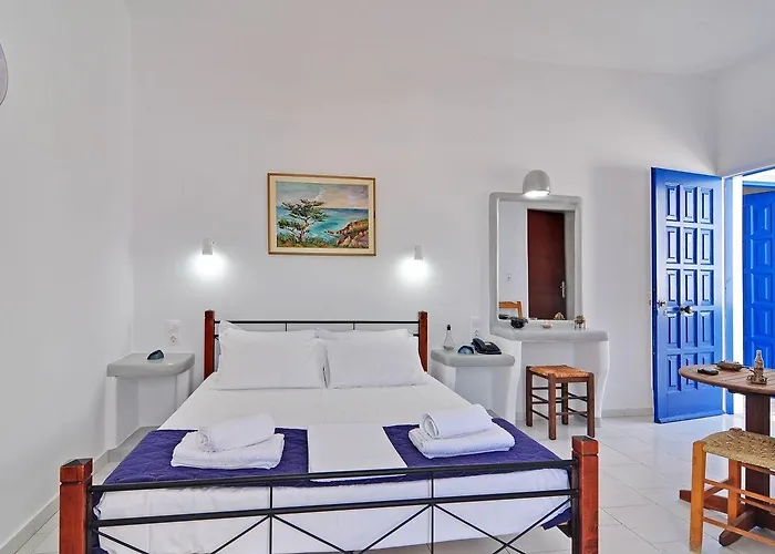 Captain Stavros Milos * Pollonia