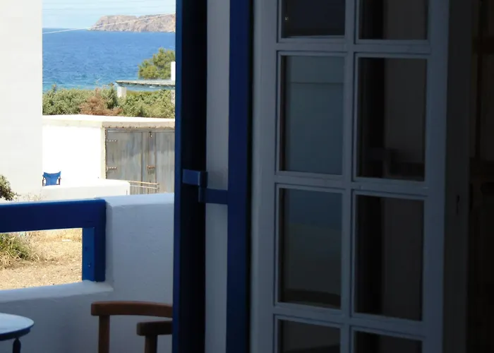 Captain Stavros Milos Apartment Pollonia