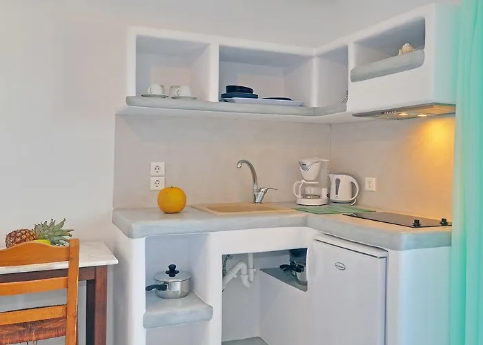 Apartment Captain Stavros Milos Pollonia